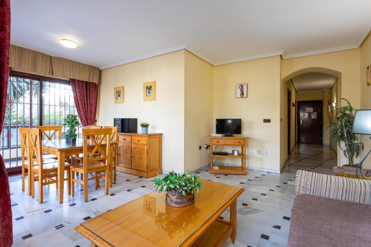 Holidays2Mijas Costa Lubina Del Sol Frontline Beach, Pool, Terrace, Seaview & Parking Sitio de Calahonda Buitenkant foto