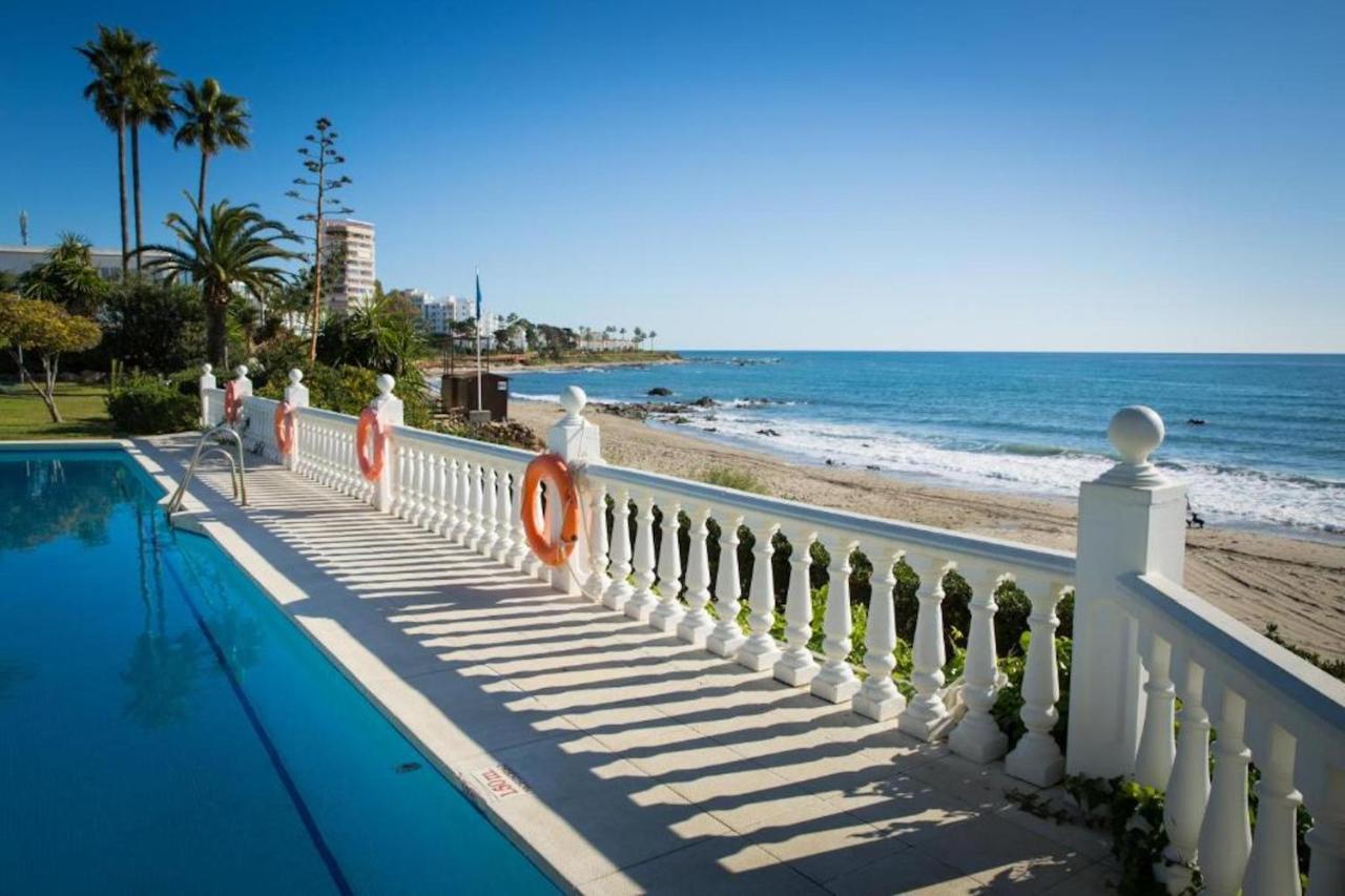 Holidays2Mijas Costa Lubina Del Sol Frontline Beach, Pool, Terrace, Seaview & Parking Sitio de Calahonda Buitenkant foto